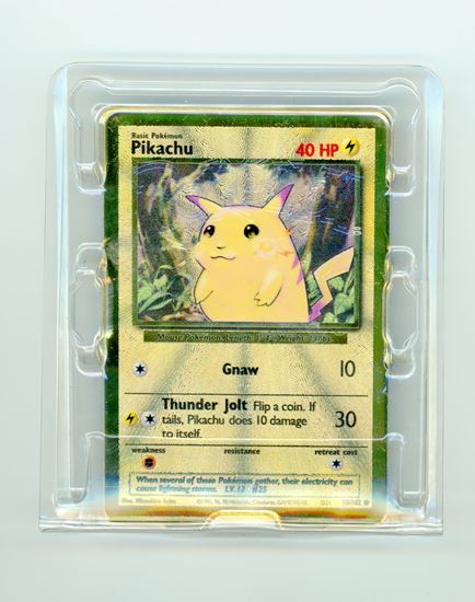 Immagine di Pikachu Ultra Premium Metal Gold  58/102  (EN)