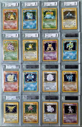 Immagine di Set base 1a edizione completo 16 carte Holo beckett 8-8,5-9  IT